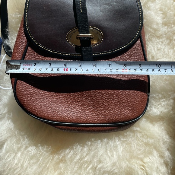 DOONEY & BOURKE LEATHER FLAP BACKPACK PURSE BROWN - Picture 8 of 14